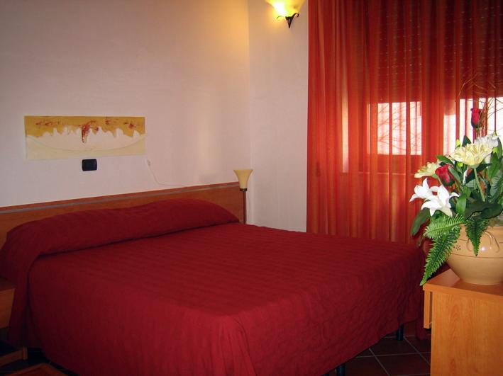 Bed And Breakfast La Terrazza Cisternino Zimmer foto